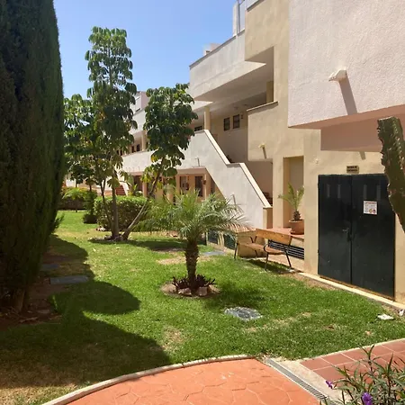 Apartment Carolina With Huge Terrace