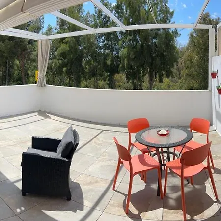 Carolina With Huge Terrace Apartment Benalmadena